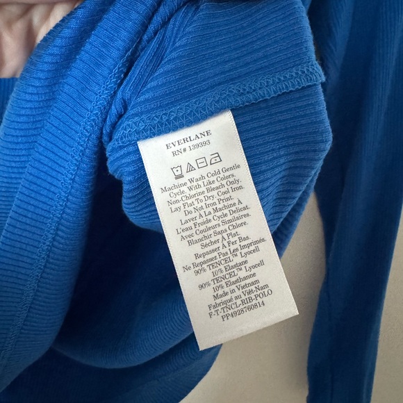 EVERLANE • ribbed polo quarter zip - Picture 7 of 7